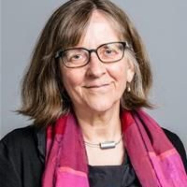 Portrait of Councillor Ruth Hayes